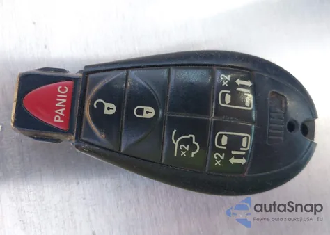 2014 Chrysler Town & Country Touring из США, поврежденный, VIN 2C4RC1BG1ER402301